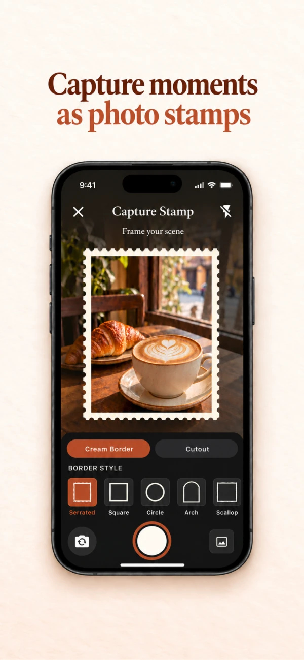 Stampo camera showing a latte inside a serrated stamp frame